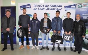 LES U17 LAUREATS DU CHALLENGE MOSAIC