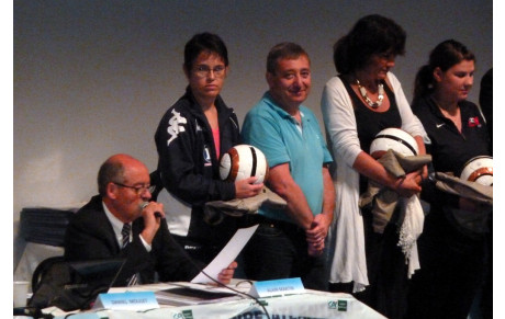 AG DU DISTRICT : NADINE RECOMPENSEE