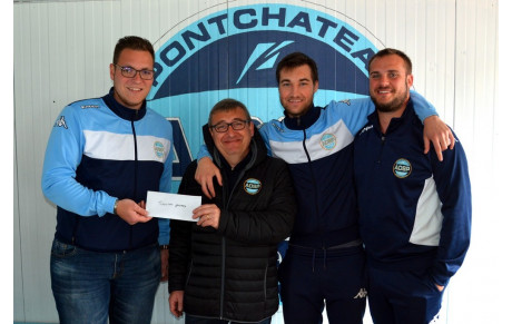LES SENIORS SOUTIENNENT L'ECOLE DE FOOT